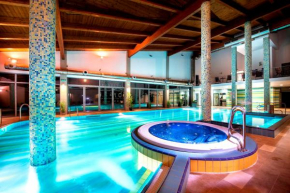 Отель Wellness Hotel Bystrá, Брезно